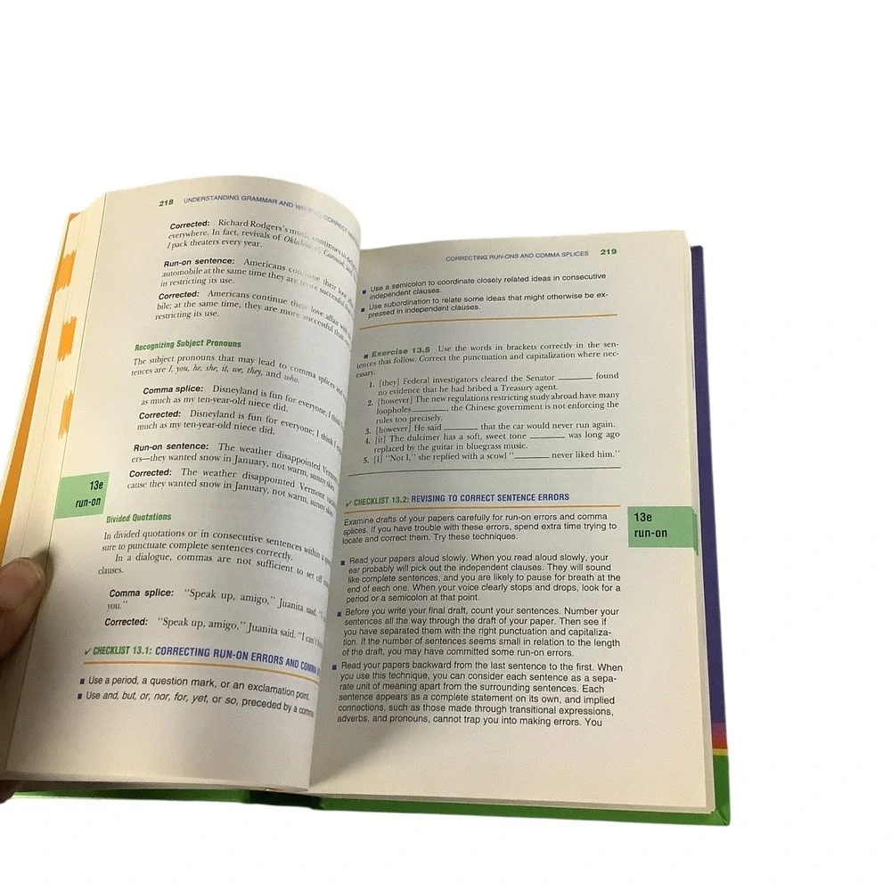 The McGraw Hill College‎ Handbook Fourth Edition Richard Marius Harvey Wiener